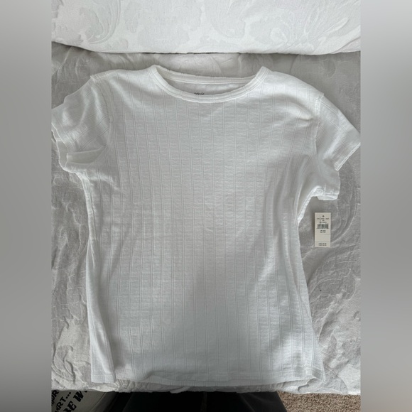 aerie Tops - NWT aerie white pointelle tee xxs